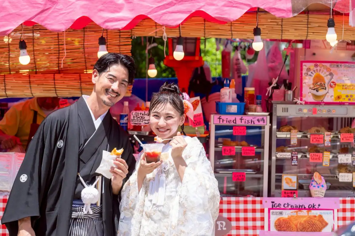沖縄県和装結婚式ーお祭りフォトウェディング１